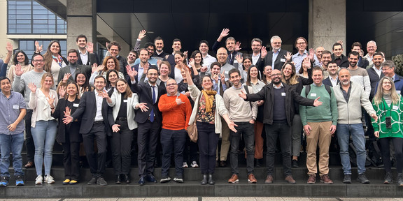 die Teilnehmenden des IS2H4C Kick-Off-Meetings in Enschede