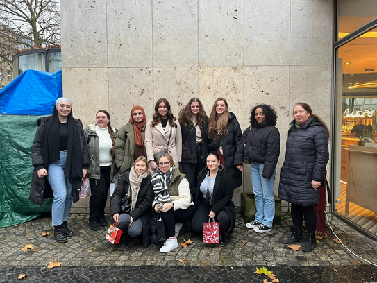 Gruppenbild der Teilnehmenden der Get Online Week 2023