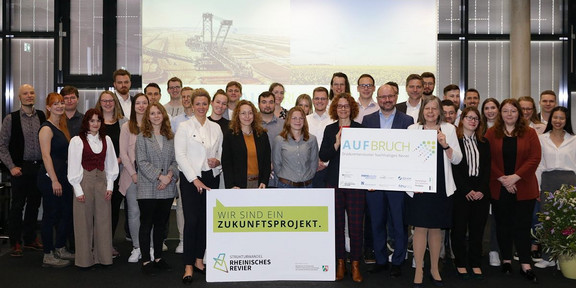 Gruppenfoto Projekt AUFBRUCH