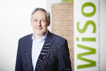 Foto von Prof. Dr. Frank Schulz-Nieswandt